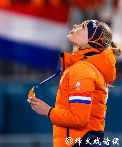 速度滑冰女子1000米 莱尔丹破冬奥会纪录夺金
